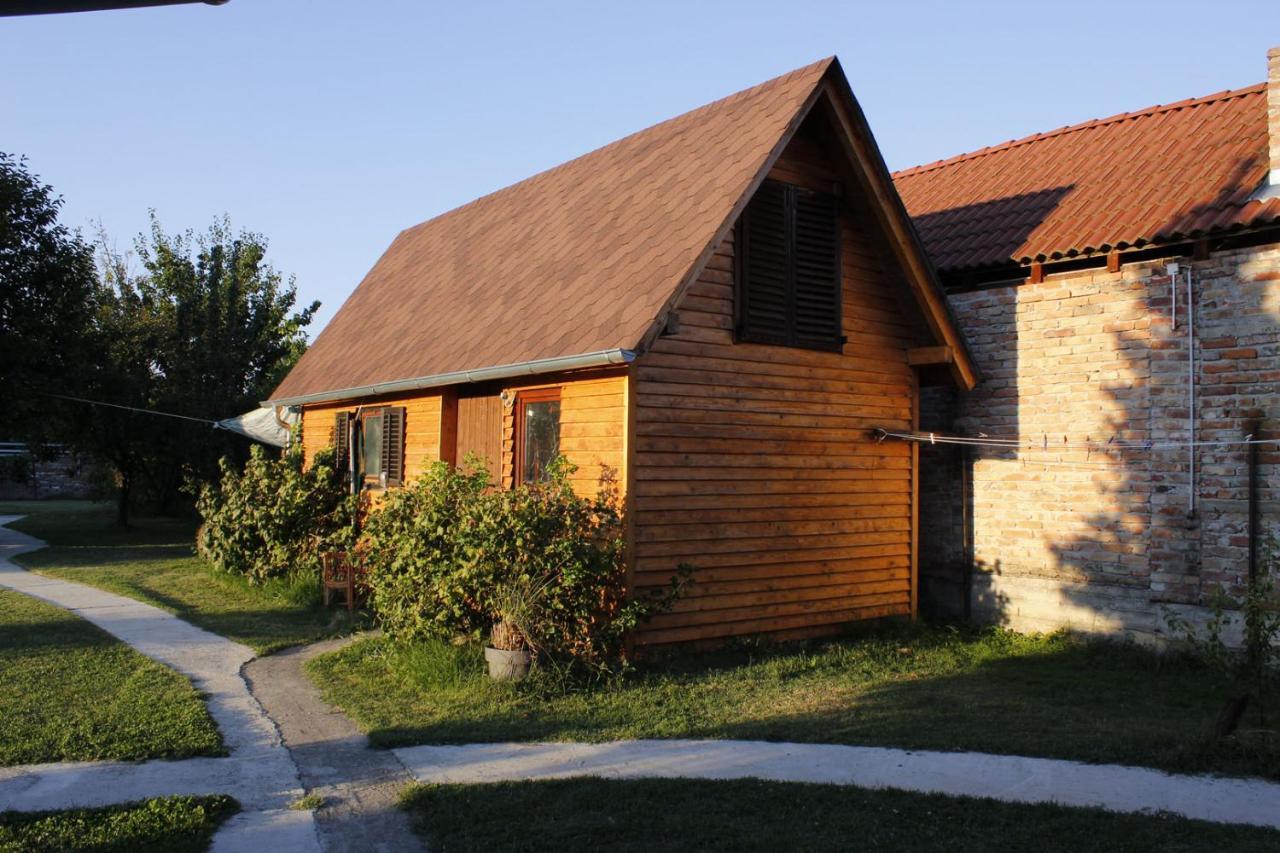 Apartments Osijek By The River Εξωτερικό φωτογραφία